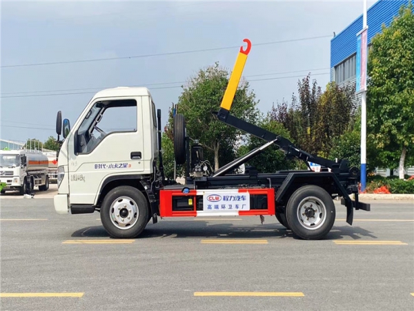 國六藍牌福田3-4方勾臂垃圾車